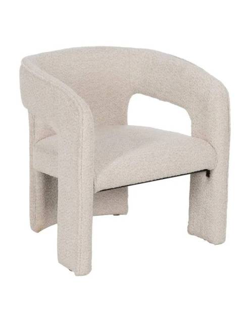 La silla de comedor Andromeda beige tiene un diseño futurista que se inspira en las formas geométricas y las líneas curvas.