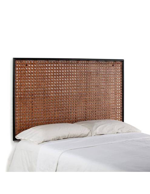 El cabecero metal negro mimbre miel es el complemento perfecto para tu dormitorio.