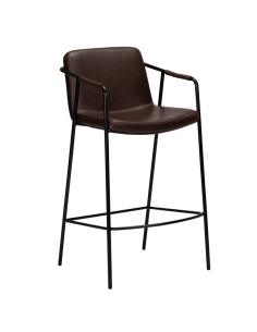 El taburete Boto es ideal para complementar una cocina con isla o una barra de desayuno