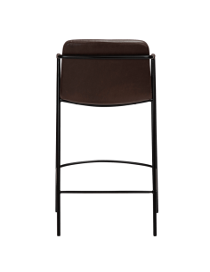 El taburete Boto es ideal para complementar una cocina con isla o una barra de desayuno 2