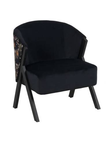 Añade a la estancia un toque elegancia y distinción con el sillón Flores Black.