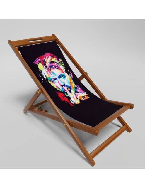 Esta tumbona de David Bowie es una obra de arte y un mueble elegante. Hecho de madera de eucalipto