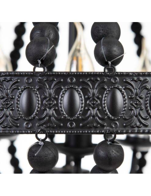 Original lámpara techo bolas pedrea negra metal y madera formada por elegantes cuentas en acabado negro.
