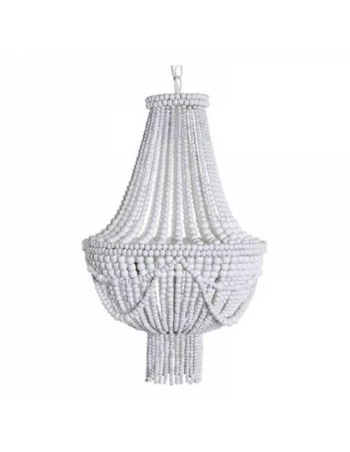La lámpara de techo madame bolas blancas es una majestuosa y elegante lámpara realizada artesanalmente con bolitas de madera