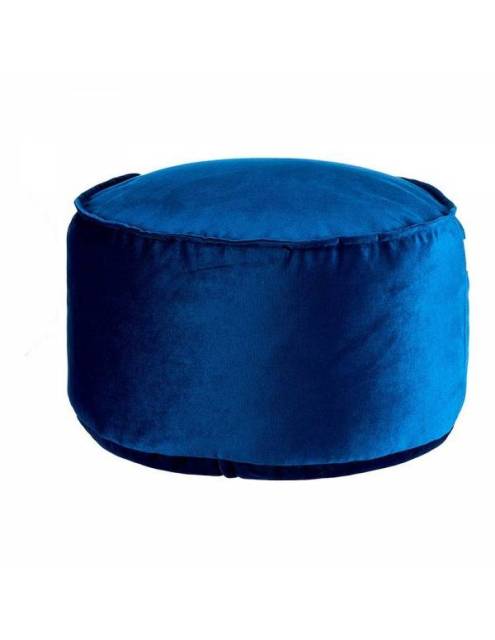Suave y muy c贸modo, el puff Lauren redondo azul es un asiento auxiliar que encaja en cualquier estancia del hogar.
