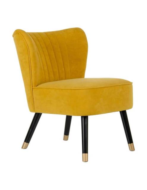 El sillón Siena terciopelo mostaza es la unión perfecta entre lo moderno y lo vintage. Cálido, cómodo y acogedor.
